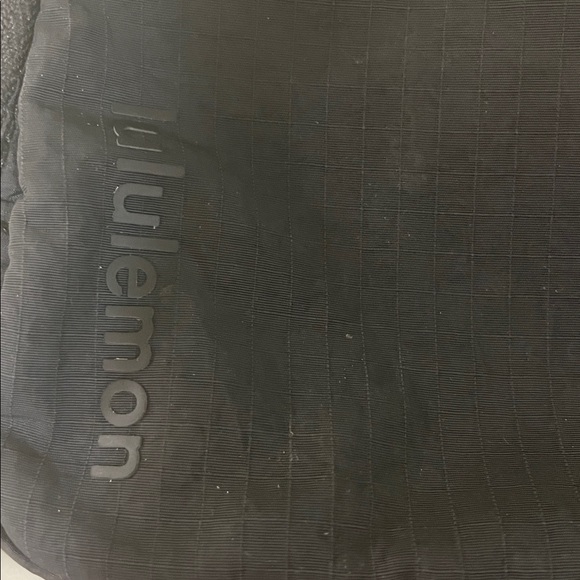 lululemon athletica Small Black Belt Bag - Picture 2 of 7